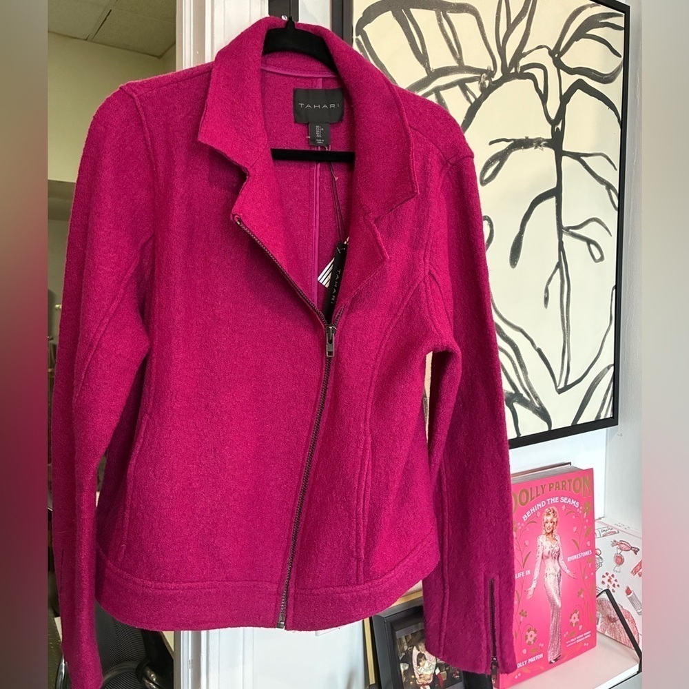 Tahari pink wool zip up jacket NWT
